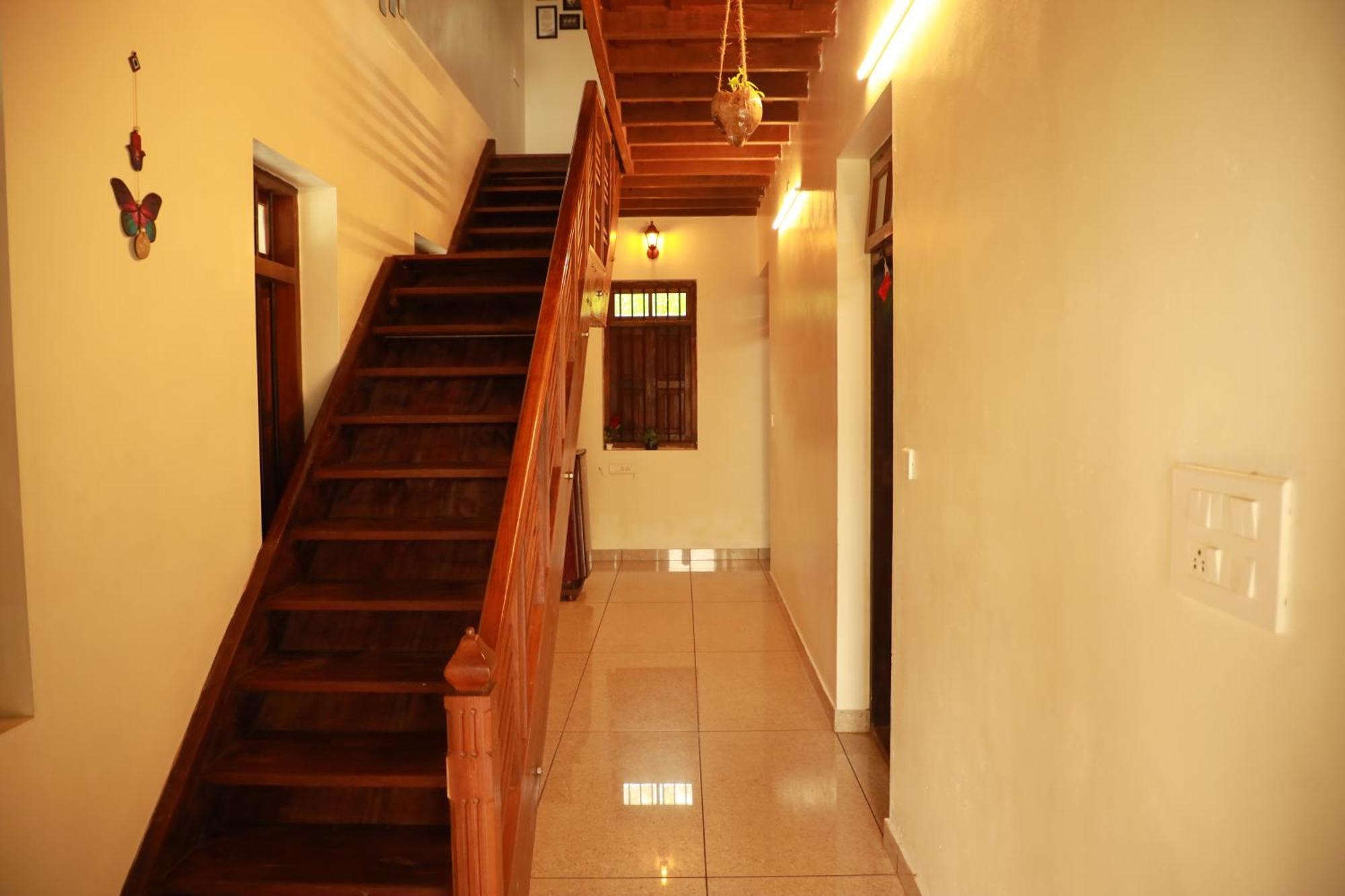Kovalam Lake View Villa Vellayani エクステリア 写真