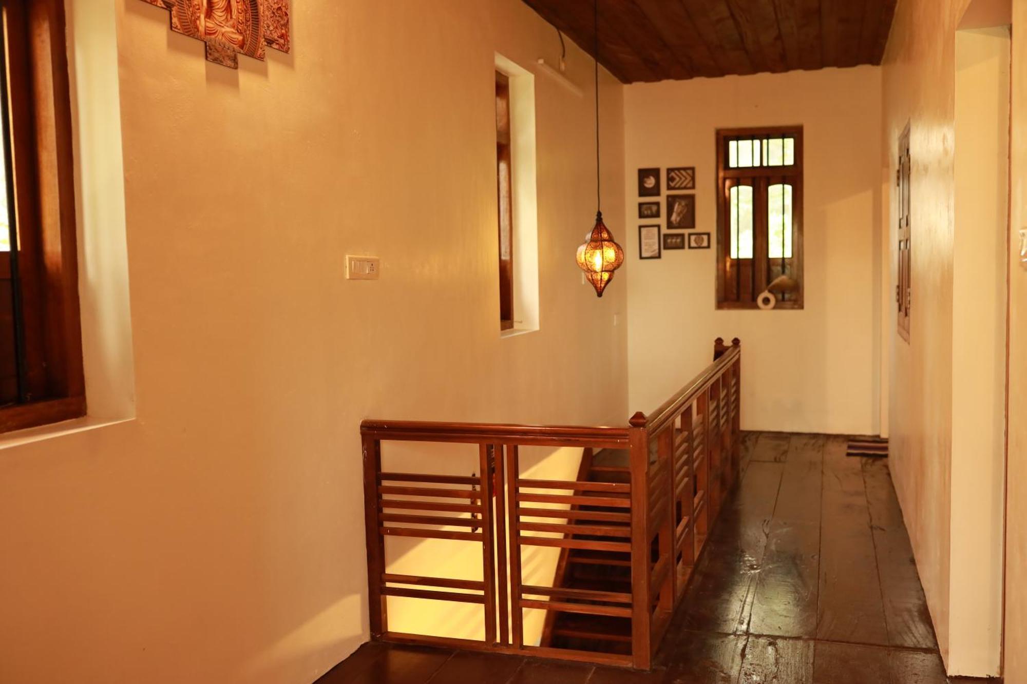 Kovalam Lake View Villa Vellayani エクステリア 写真