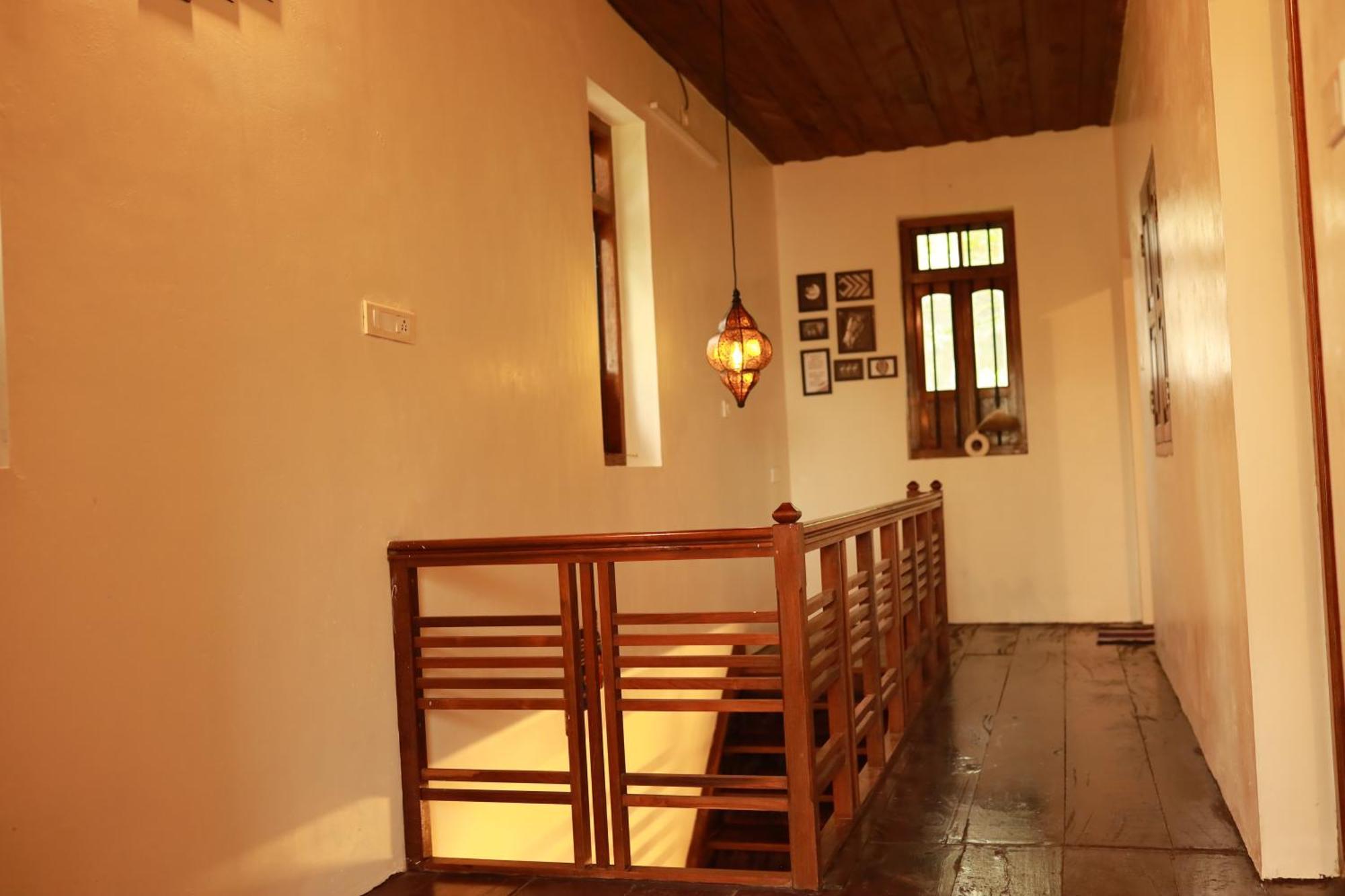 Kovalam Lake View Villa Vellayani エクステリア 写真