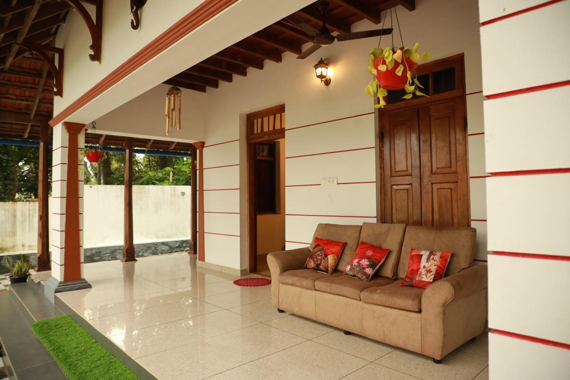 Kovalam Lake View Villa Vellayani エクステリア 写真